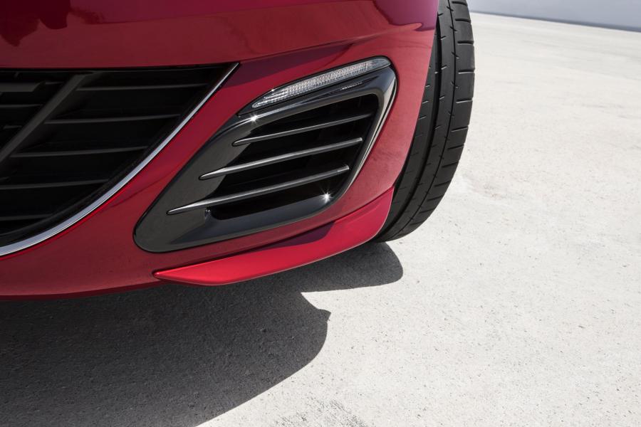 Детали экстерьера Peugeot 308 GTi 2015 года  (фото 41 из 65)
